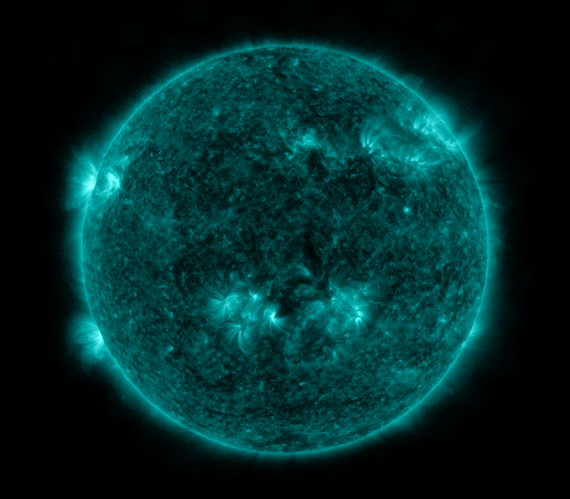 Solar Dynamics Observatory 2022-01-25T22:32:17Z