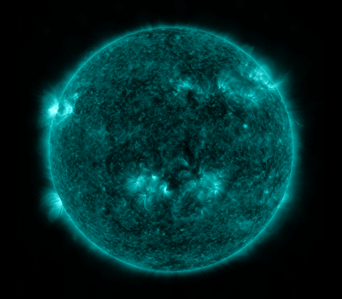 Solar Dynamics Observatory 2022-01-25T23:47:32Z