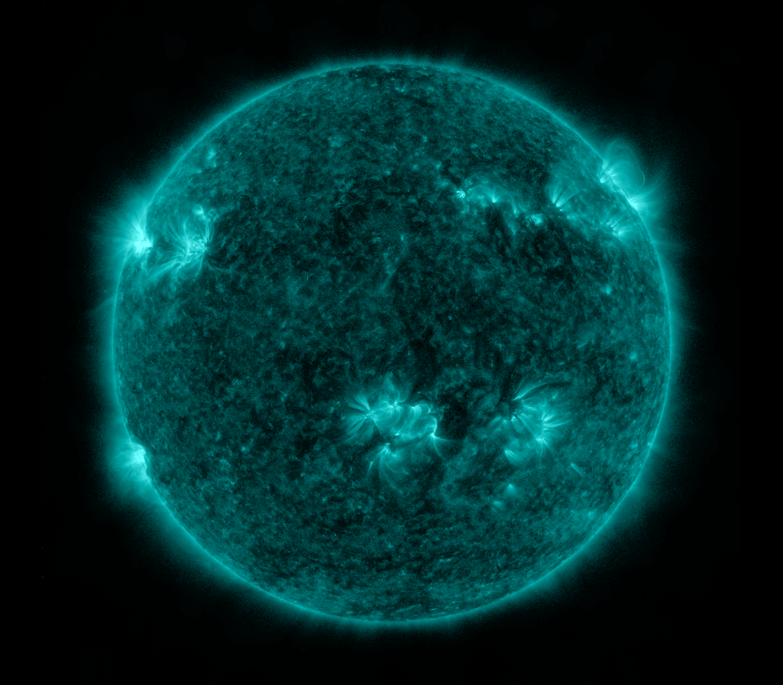 Solar Dynamics Observatory 2022-01-26T23:22:25Z