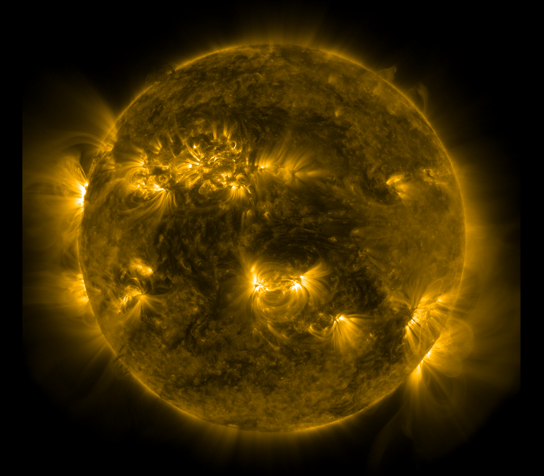 Solar Dynamics Observatory 2022-05-18T23:58:37Z