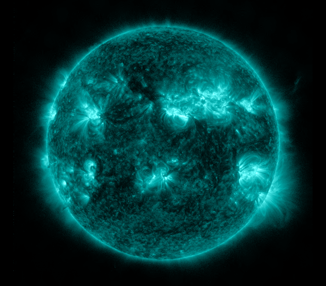 Solar Dynamics Observatory 2022-05-22T13:09:00Z
