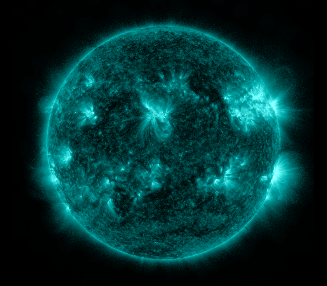Solar Dynamics Observatory 2022-05-25T03:05:16Z