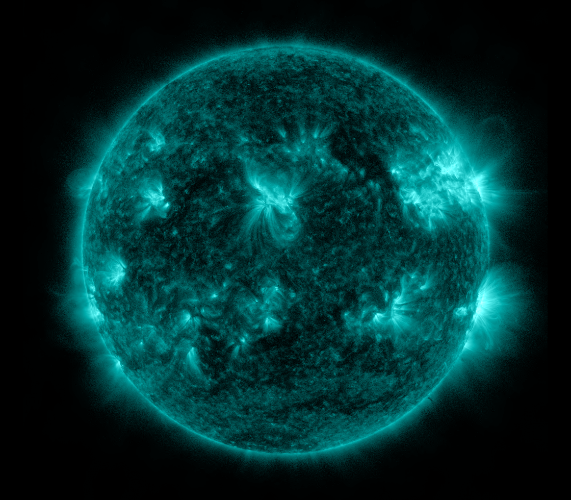 Solar Dynamics Observatory 2022-05-25T03:06:05Z