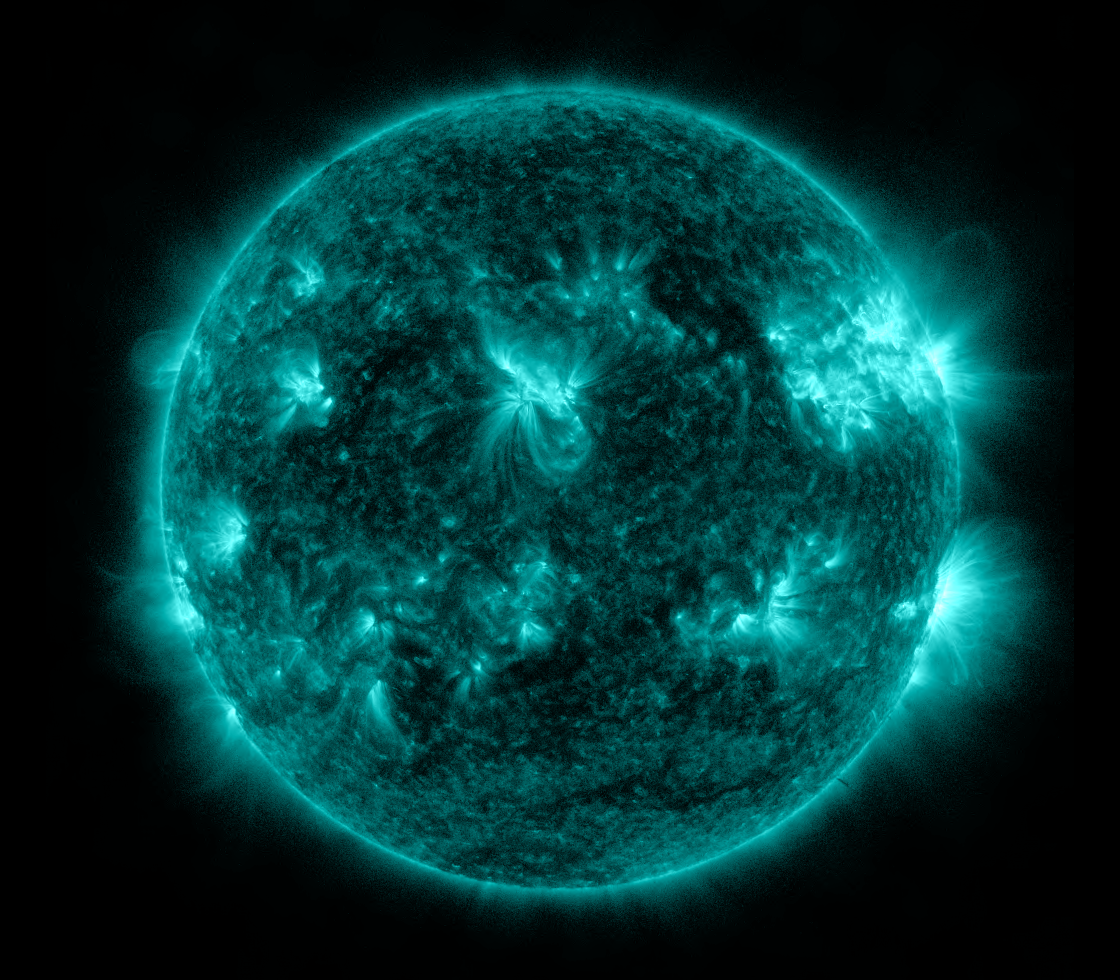 Solar Dynamics Observatory 2022-05-25T03:21:59Z