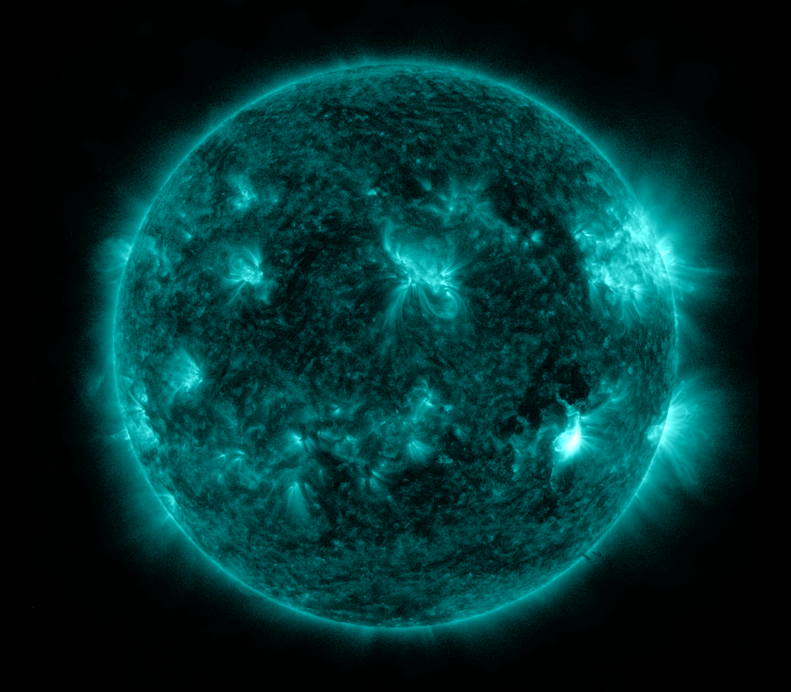 Solar Dynamics Observatory 2022-05-25T19:04:15Z