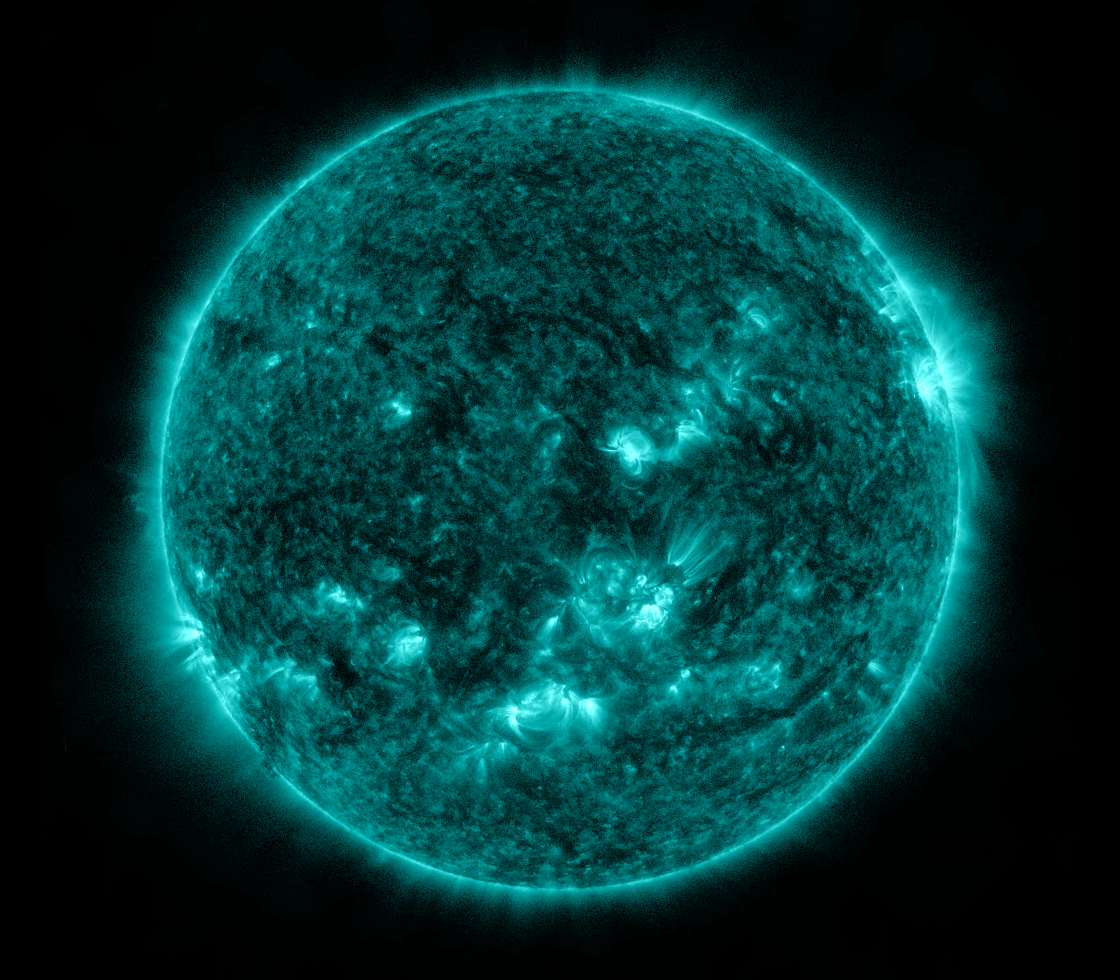Solar Dynamics Observatory 2022-06-28T05:10:06Z