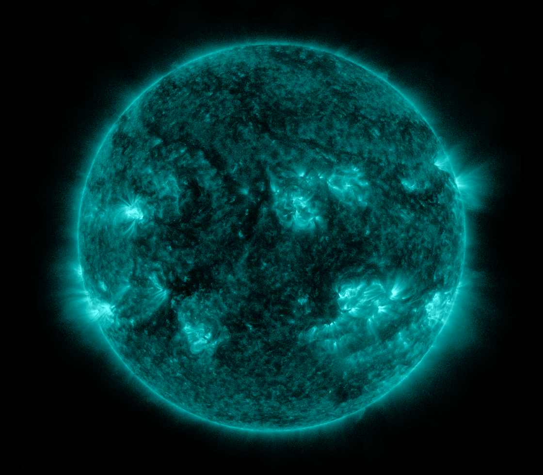 Solar Dynamics Observatory 2022-08-13T21:18:28Z