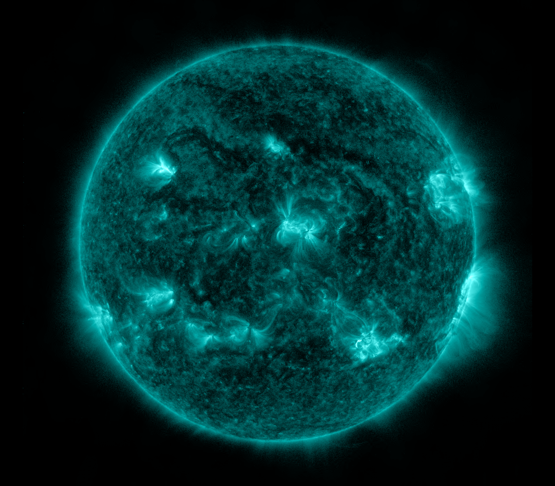 Solar Dynamics Observatory 2022-08-17T18:36:20Z