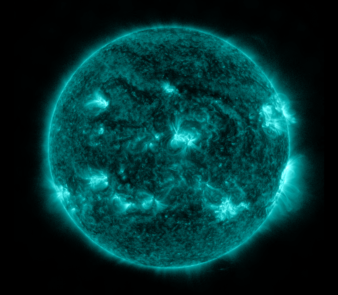 Solar Dynamics Observatory 2022-08-17T20:16:15Z