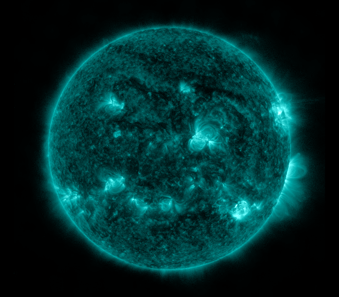 Solar Dynamics Observatory 2022-08-18T12:48:07Z