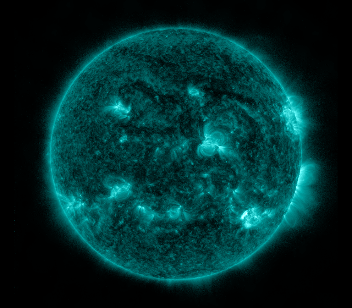 Solar Dynamics Observatory 2022-08-18T14:22:30Z