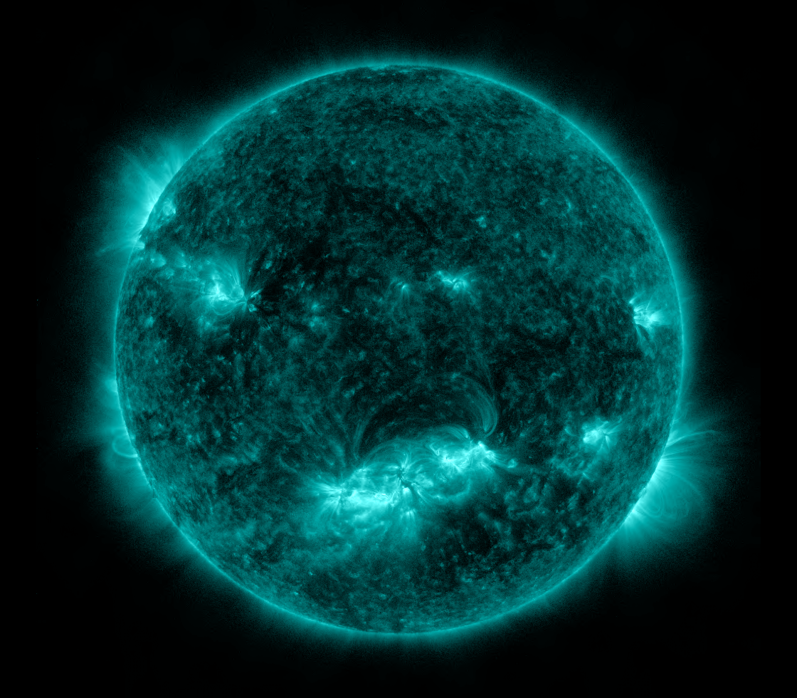 Solar Dynamics Observatory 2022-09-26T14:20:45Z