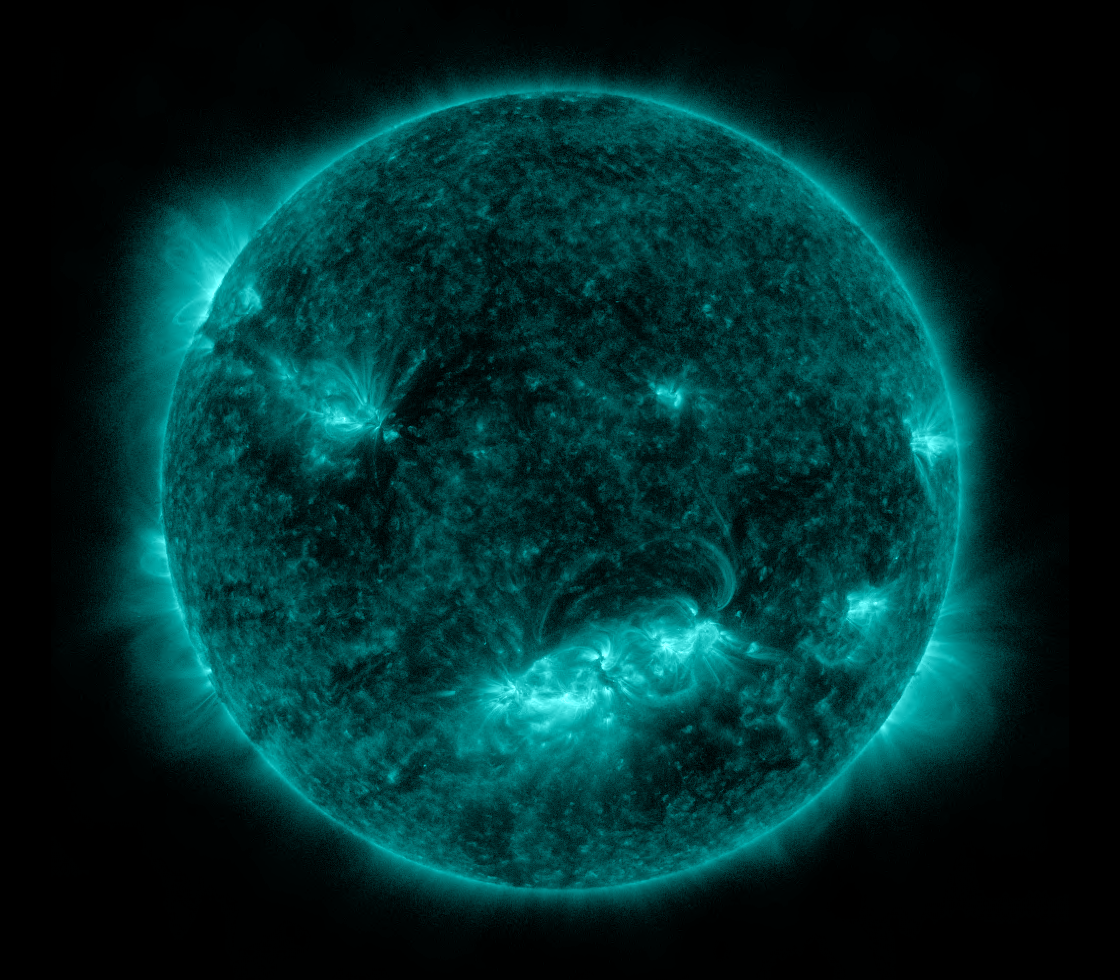 Solar Dynamics Observatory 2022-09-27T00:27:40Z