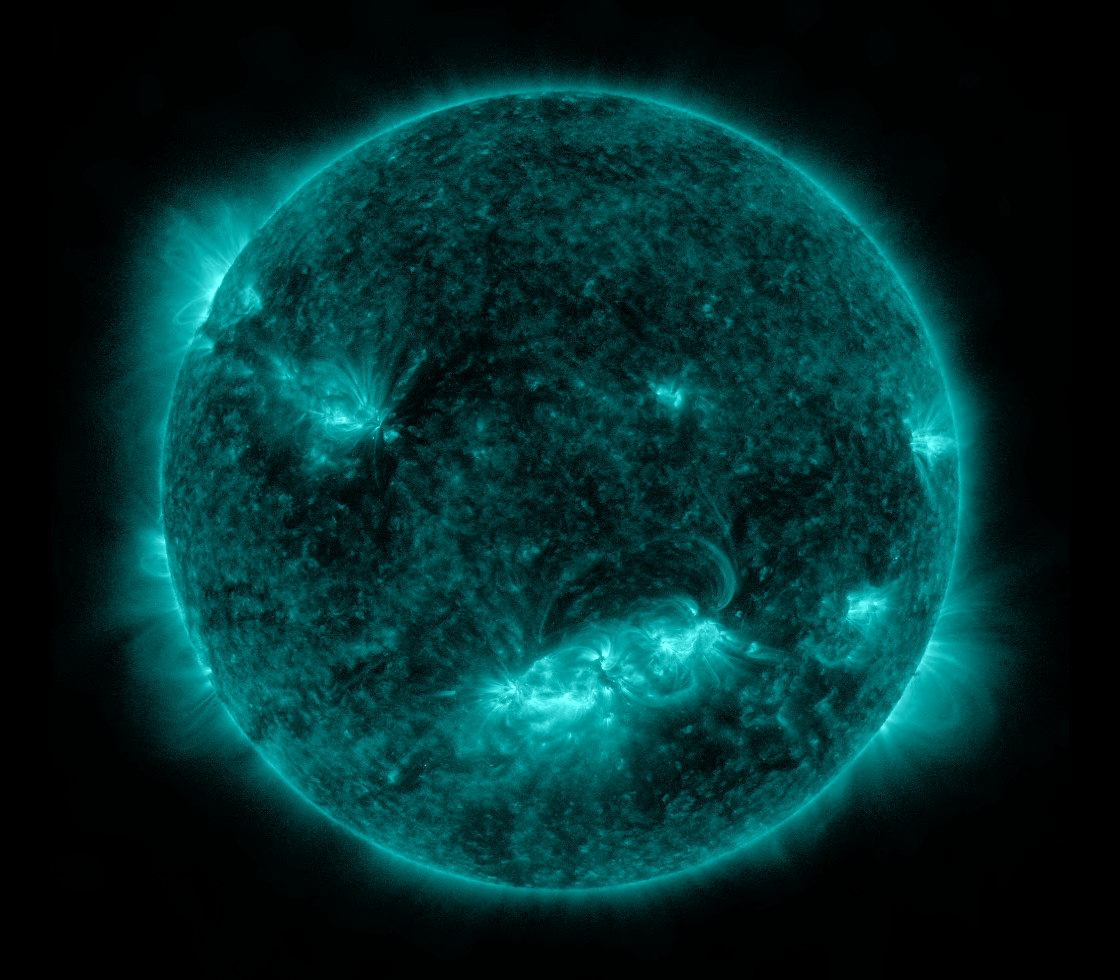 Solar Dynamics Observatory 2022-09-27T00:29:14Z