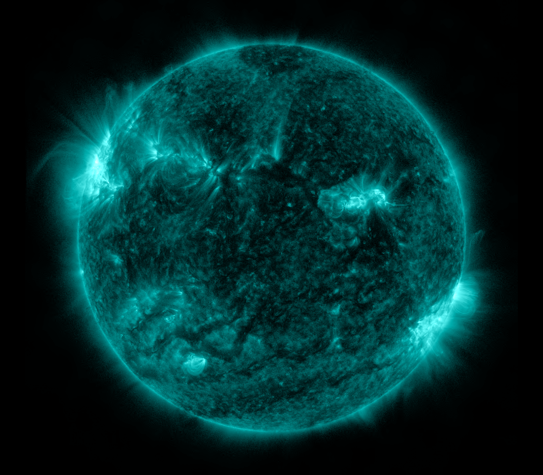 Solar Dynamics Observatory 2022-10-01T19:54:00Z