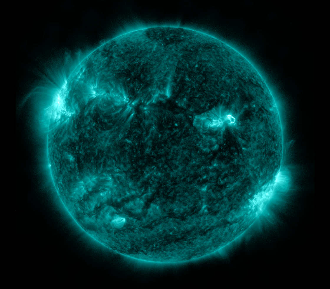Solar Dynamics Observatory 2022-10-01T20:03:28Z
