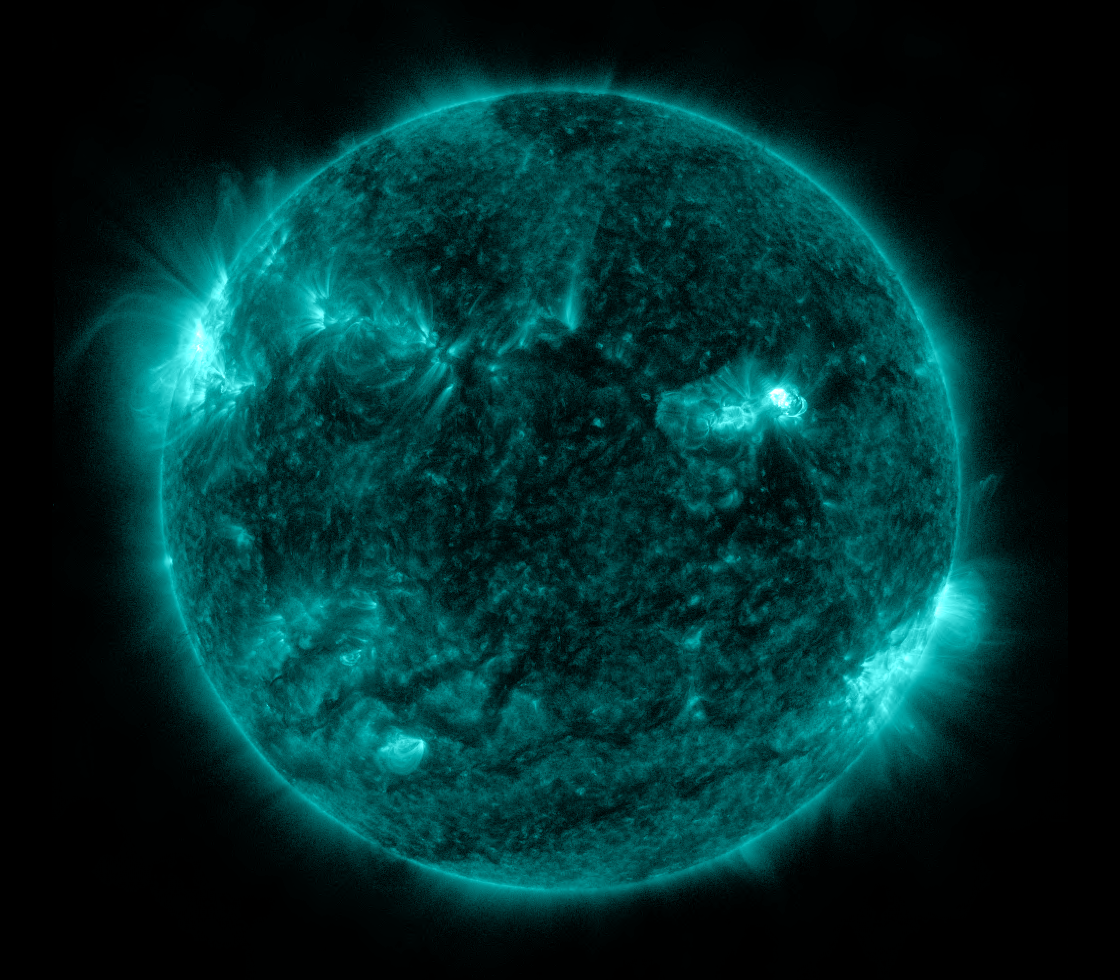 Solar Dynamics Observatory 2022-10-01T20:04:47Z