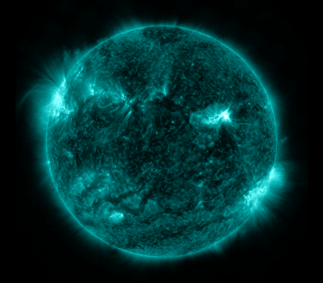 Solar Dynamics Observatory 2022-10-01T20:28:30Z
