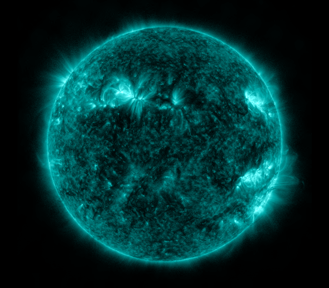 Solar Dynamics Observatory 2022-11-27T02:06:20Z