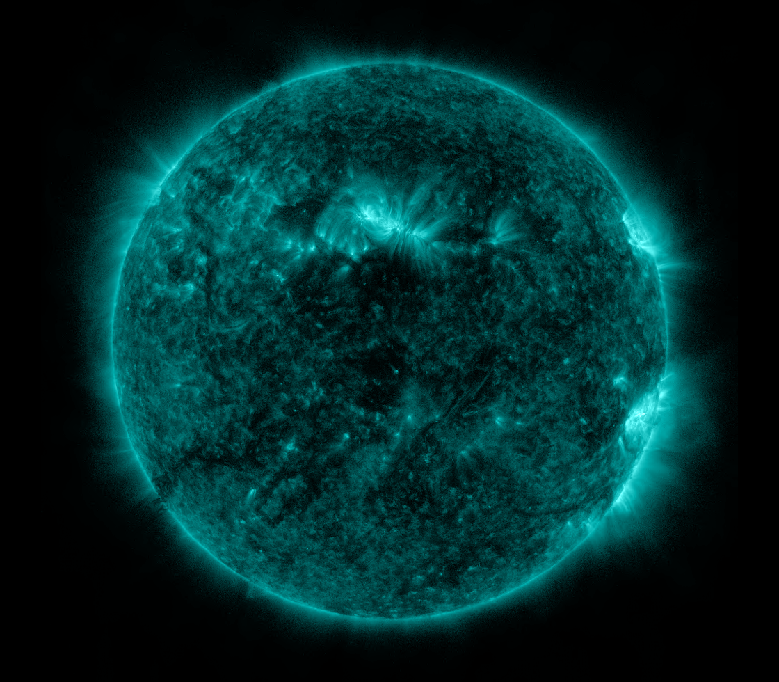 Solar Dynamics Observatory 2022-11-28T13:58:57Z
