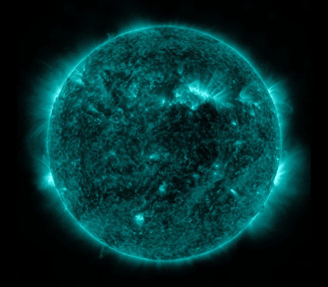 Solar Dynamics Observatory 2022-11-30T06:13:55Z