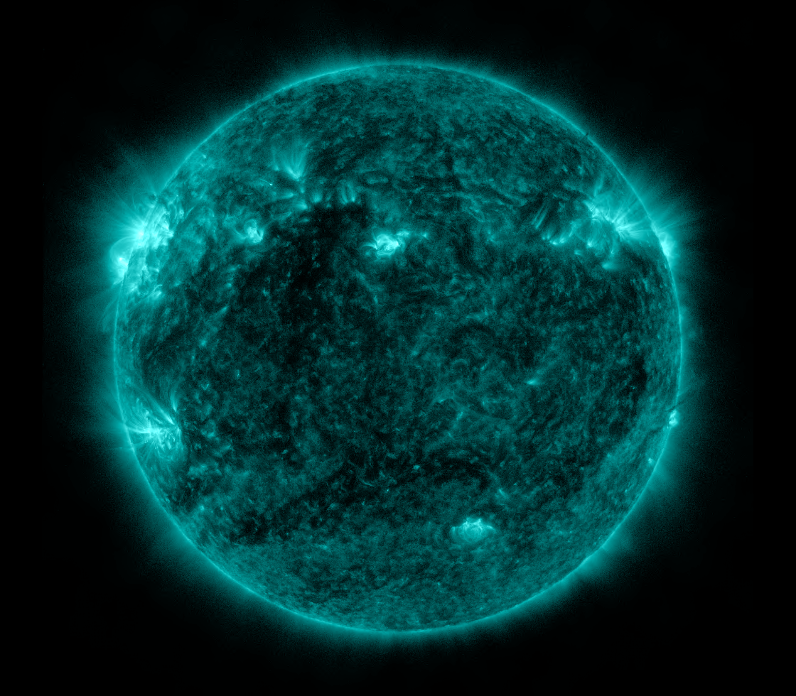 Solar Dynamics Observatory 2022-12-03T01:33:00Z