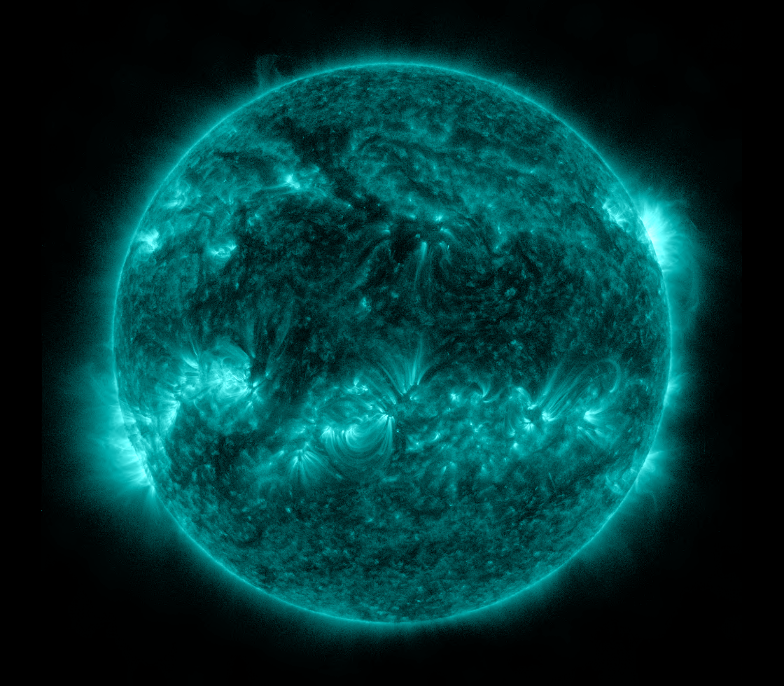 Solar Dynamics Observatory 2023-02-03T04:00:52Z