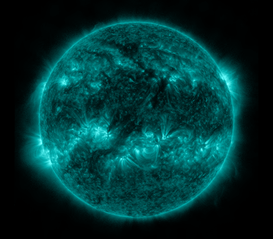 Solar Dynamics Observatory 2023-02-04T05:00:42Z