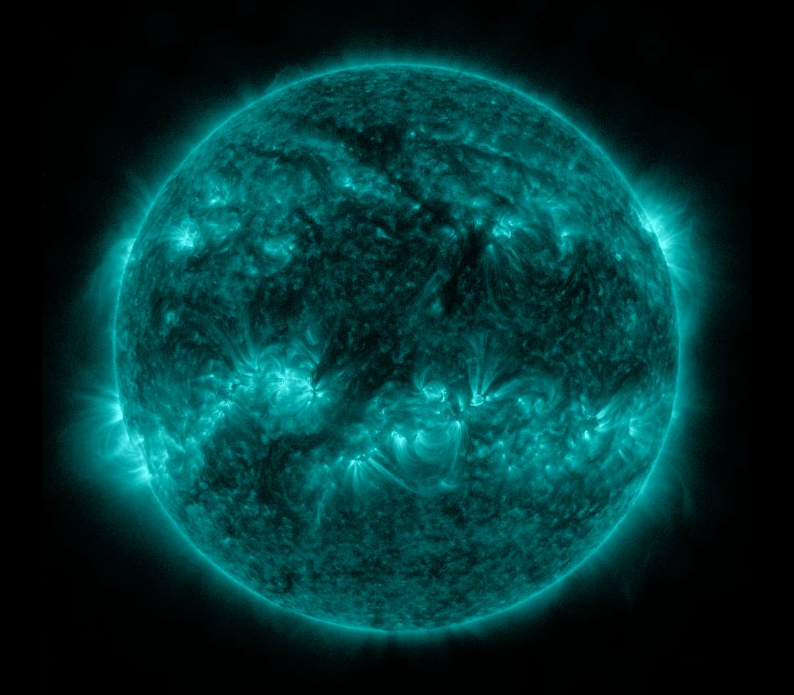 Solar Dynamics Observatory 2023-02-04T05:02:59Z