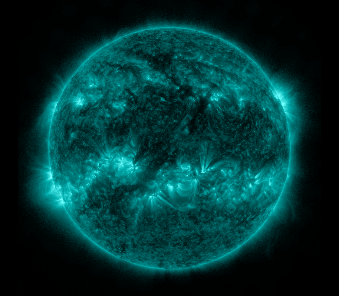 Solar Dynamics Observatory 2023-02-04T05:04:37Z