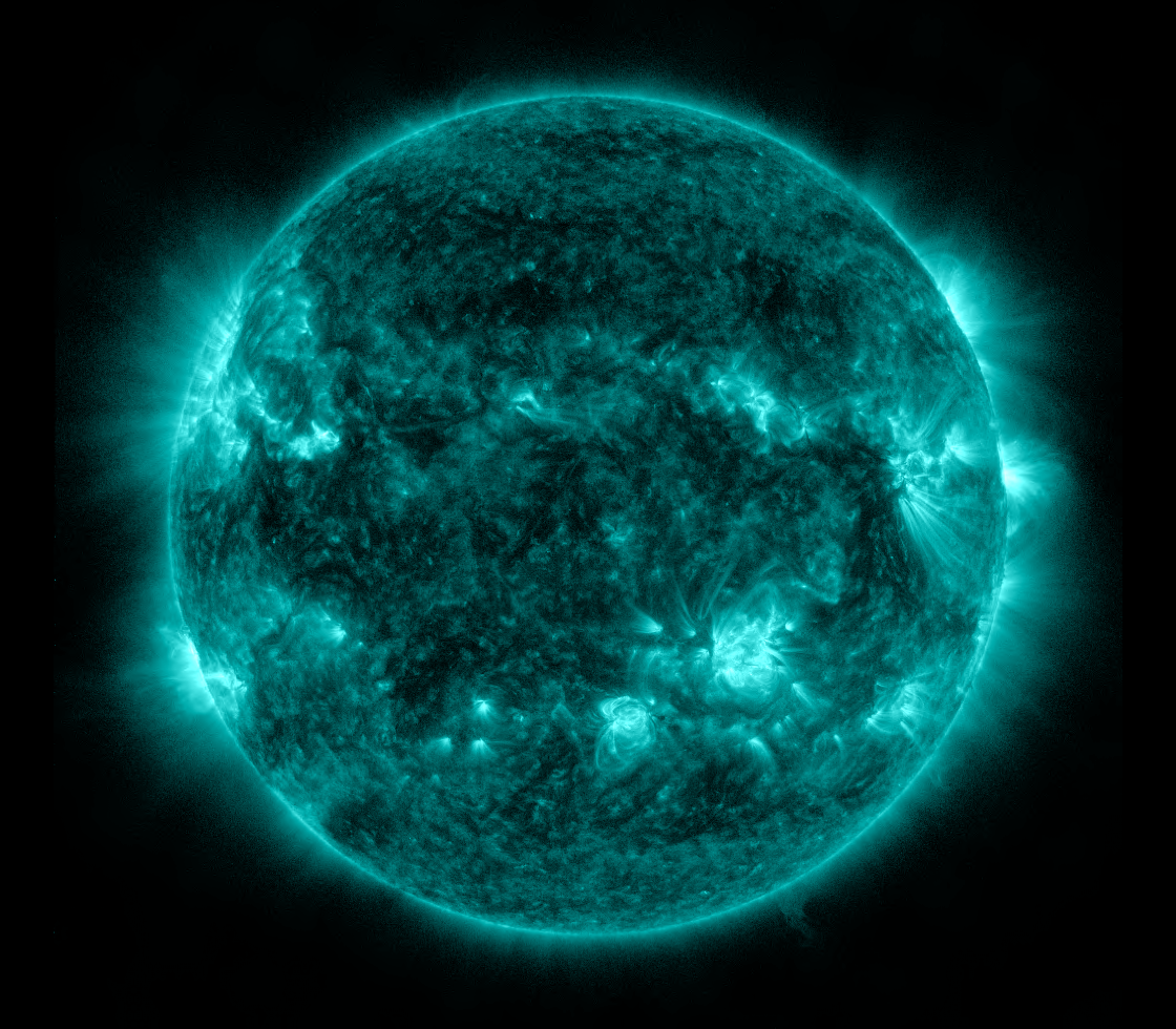 Solar Dynamics Observatory 2023-09-27T04:04:07Z