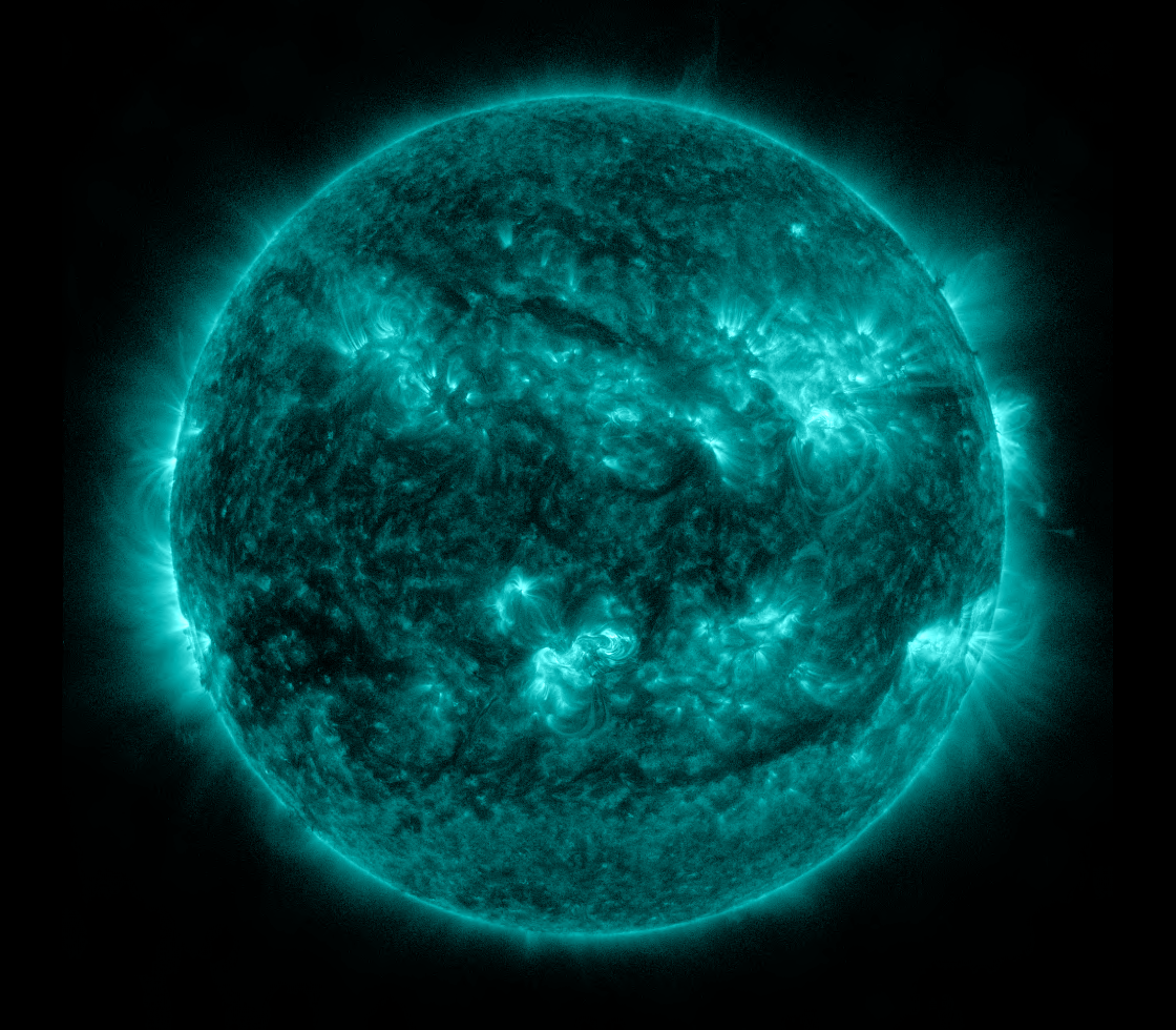 Solar Dynamics Observatory 2023-11-28T18:03:43Z